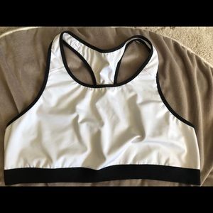 Old Navy Active sports bra size XXL